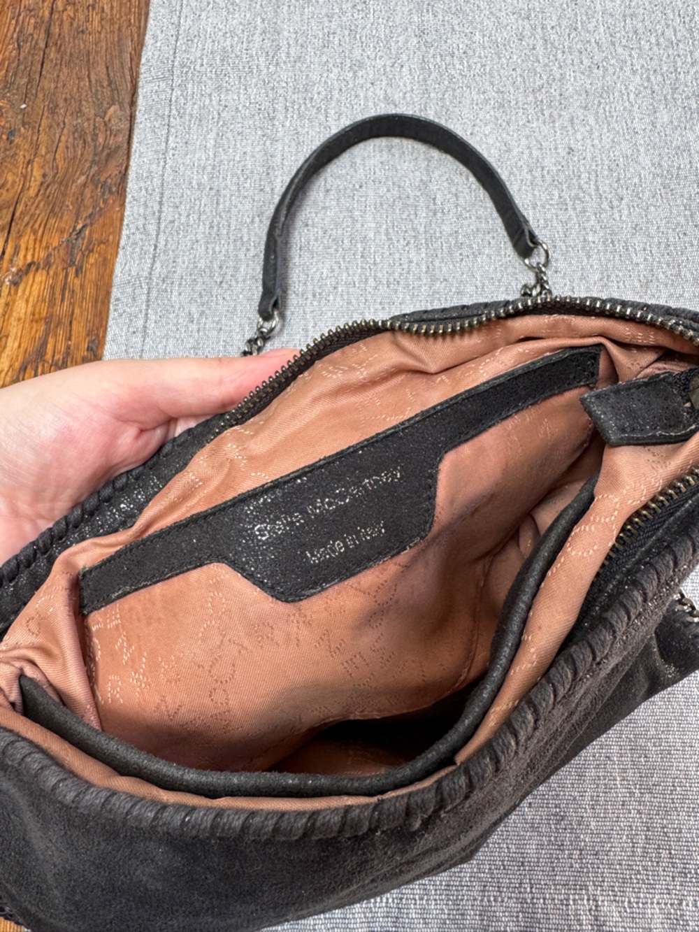 Stella McCartney Vegetarian Suede Crossbody Bag - Picture 5 of 9